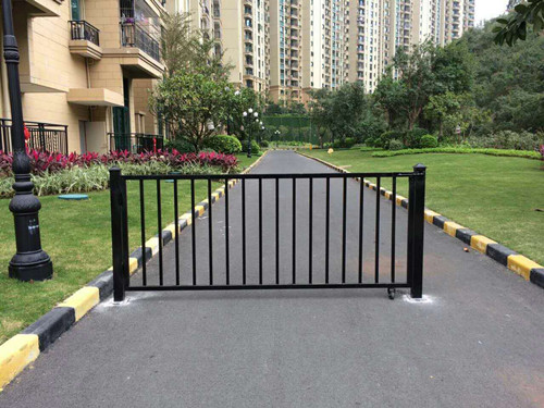 鋅鋼護欄——小區護欄